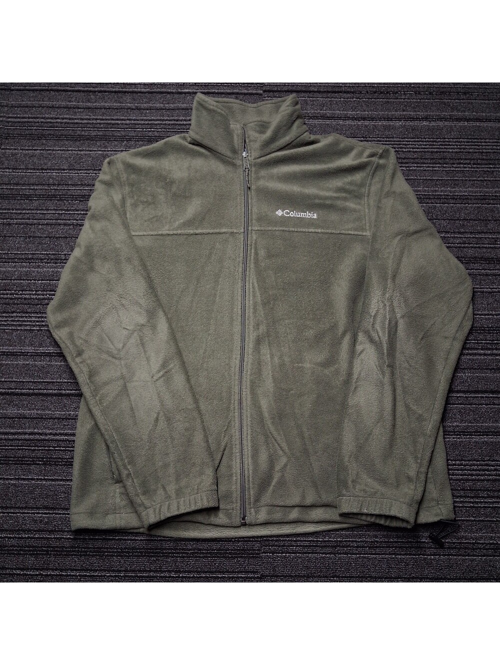 Columbia Sportswear Mens Large Olive Green Full Zip Fleece Jacket Zip Pockets